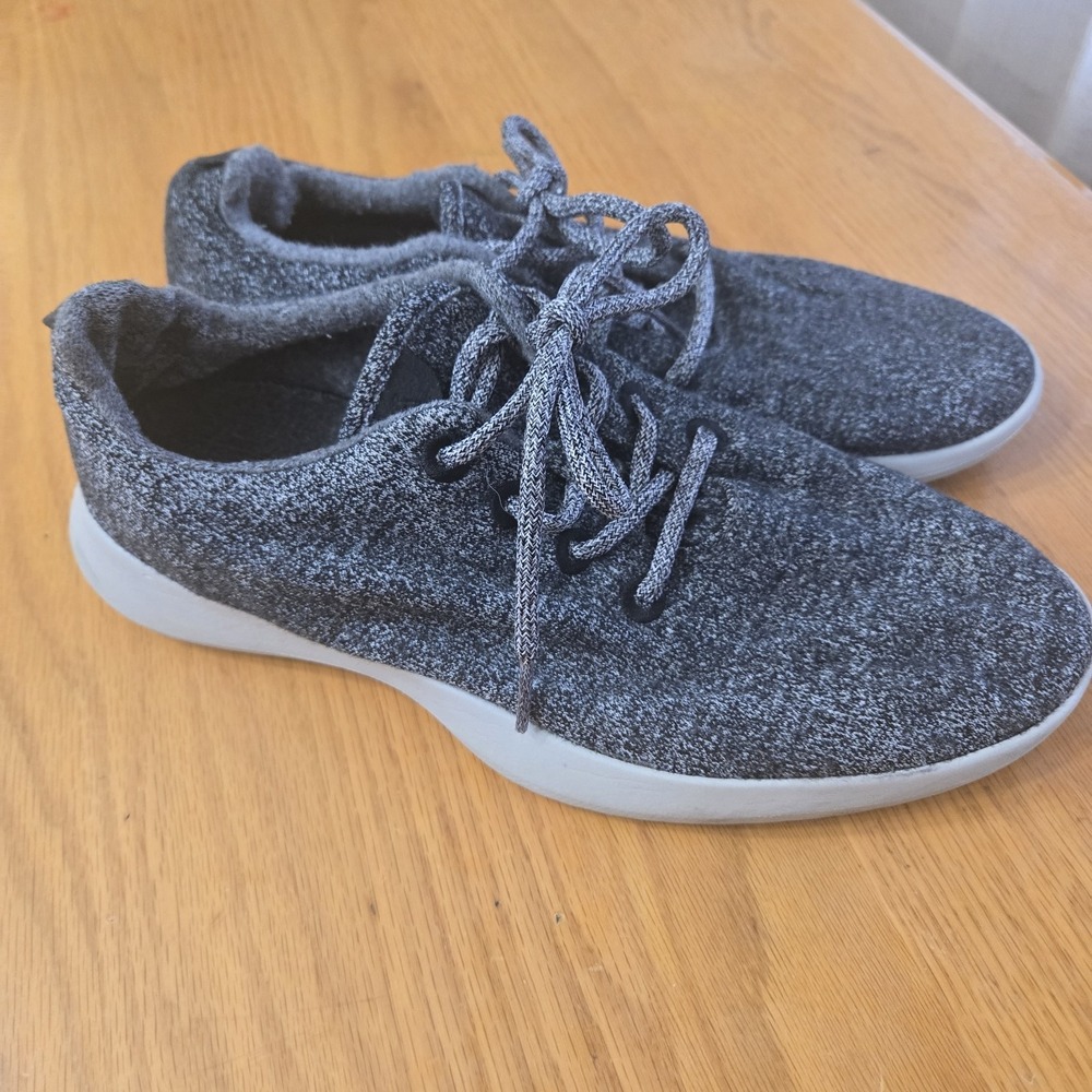 Allbirds Wool Runners Mens Size 11 Gray White Athletic Running Shoes Sneakers
